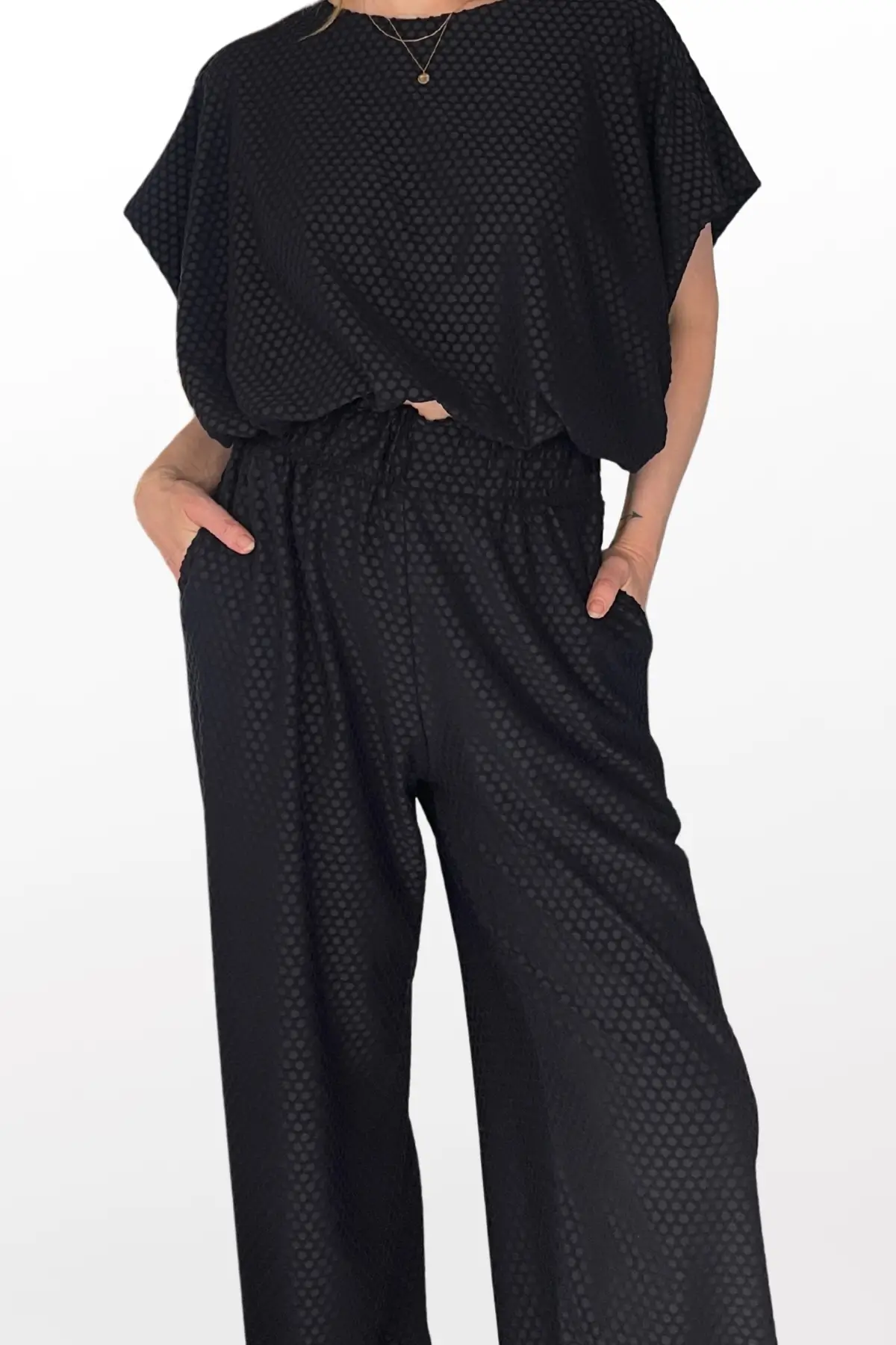 QUEEN BEE WIDE-LEG PANTS