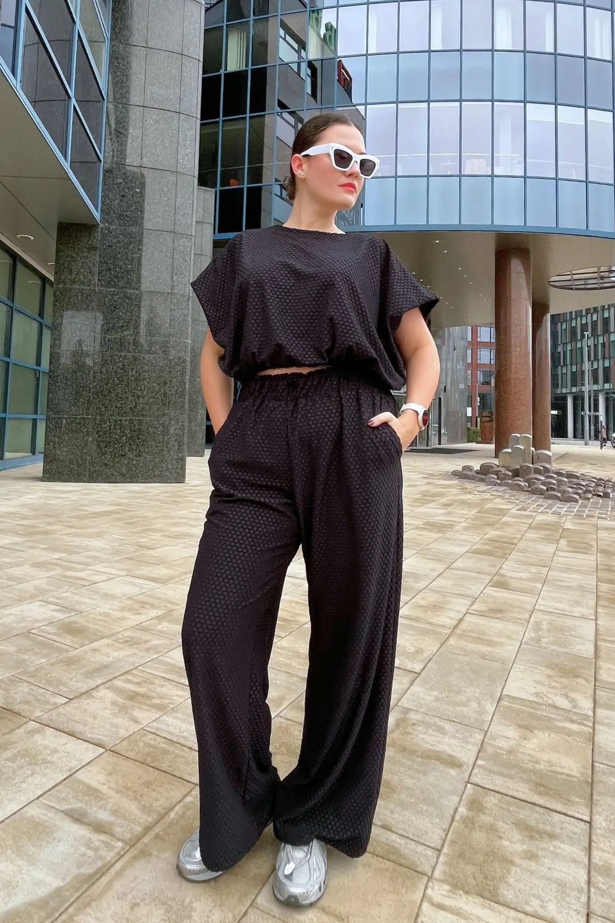 QUEEN BEE ŠIROKÉ NOHAVICE